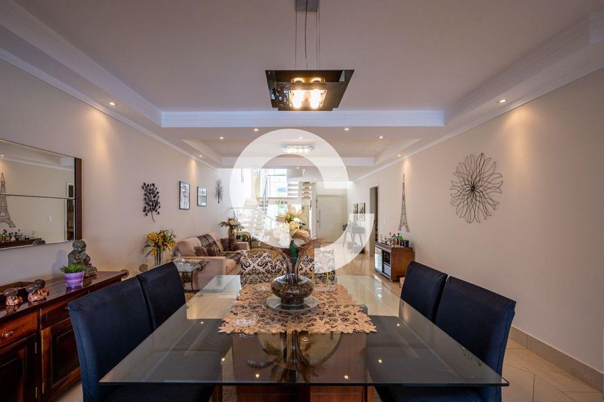 Casa à venda, 240 m² por R$ 1.760.000,00 - Parque Rural Fazenda Santa Cândida - Campinas/SP