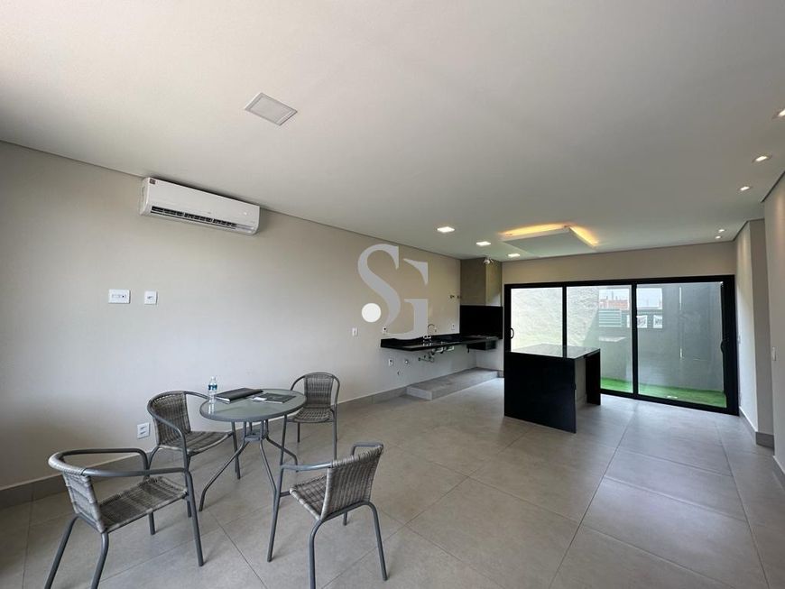 Casa em condomínio na região do alphaville campinas
