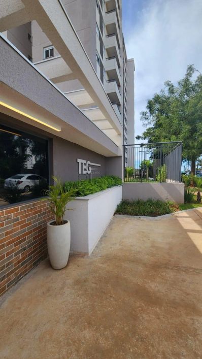 Apartamento à venda com 2 quartos no Parque Rural Fazenda Santa Cândida, Campinas.