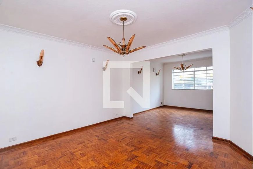 Casa à Venda - Vila Pompéia, 3 Quartos, 210 m2
