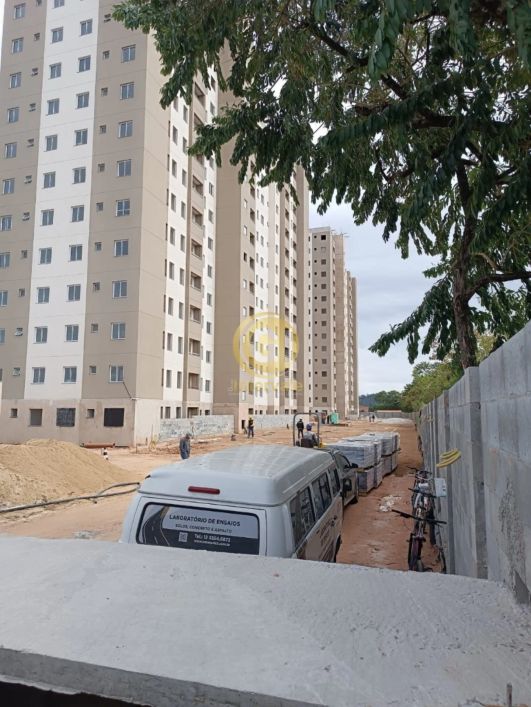 APARTAMENTO 2 QUARTOS COM SACADA - AURORA RESIDENCE JACAREÍ
