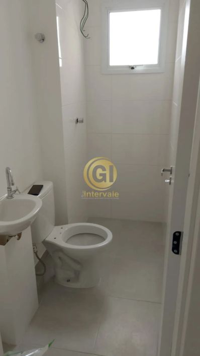 APARTAMENTO 2 QUARTOS COM SACADA - AURORA RESIDENCE JACAREÍ