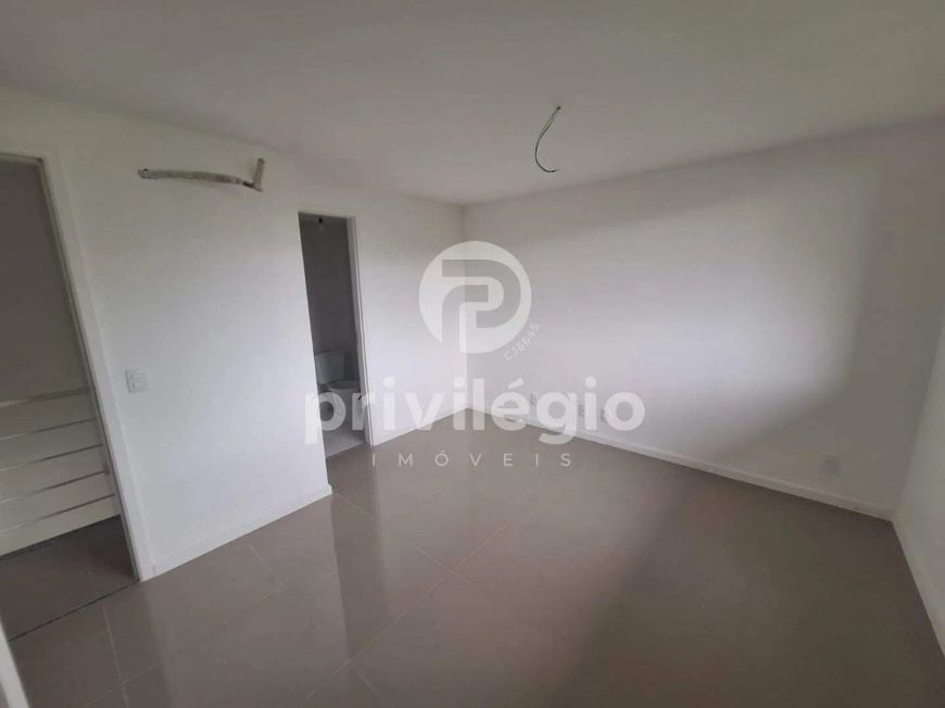 Apartamento à venda, 2 quartos, 1 suíte, 1 vaga, Pechincha - RIO DE JANEIRO/RJ