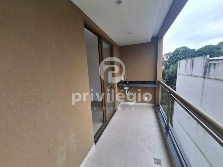 Apartamento à venda, 2 quartos, 1 suíte, 1 vaga, Pechincha - RIO DE JANEIRO/RJ