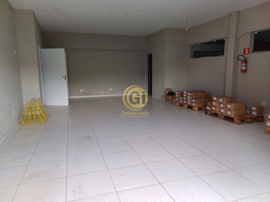 ALUGO PONTO COMERCIAL ( TÉRREO )no PARQUE ITAMARATI em JACAREÍ - SP Excelente localização com 70m²