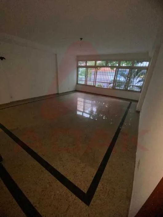 Apartamento de Luxo com Vista Privilegiada e Ampla Iluminação! Copacabana