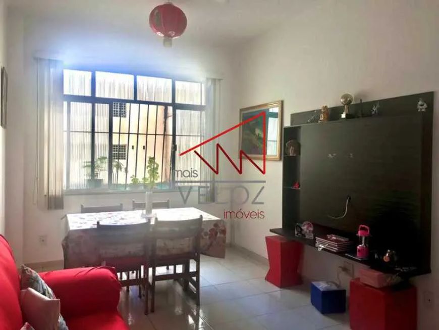 Apartamento : Casa / Residencial / Centro