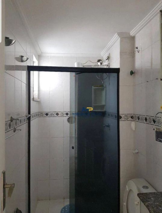 Apartamento com 2 dormitórios à venda, 70 m² por R$ 220.000,00 - Centro - São Gonçalo/RJ
