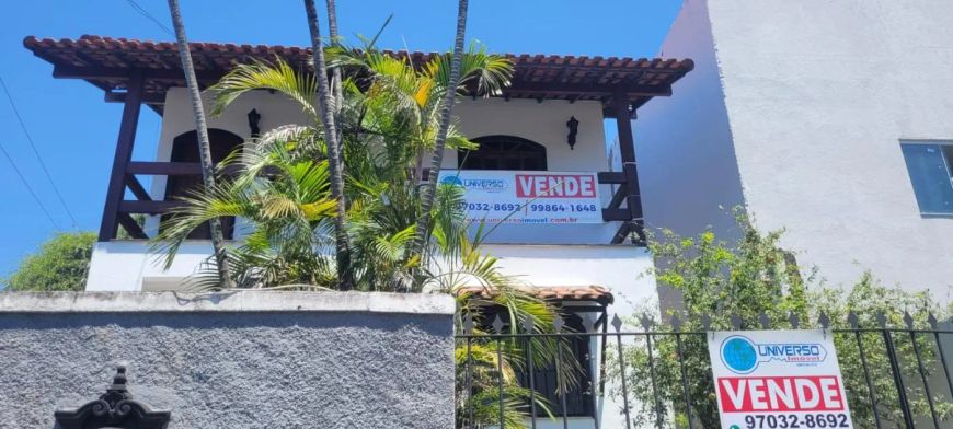Casa para Venda em São Gonçalo, Vila Três, 2 dormitórios, 1 suíte, 2 banheiros