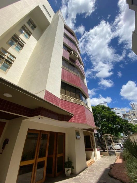 Cobertura Duplex com 164m2 privativos. Frente. Semi mobiliada. Próximo ao Bourbon Ipiranga, em rua c