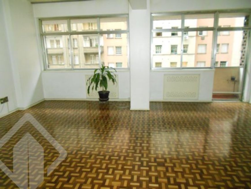 Apartamento à venda no Centro Histórico com 137m² e 2 dormitórios/quartos disponíveis