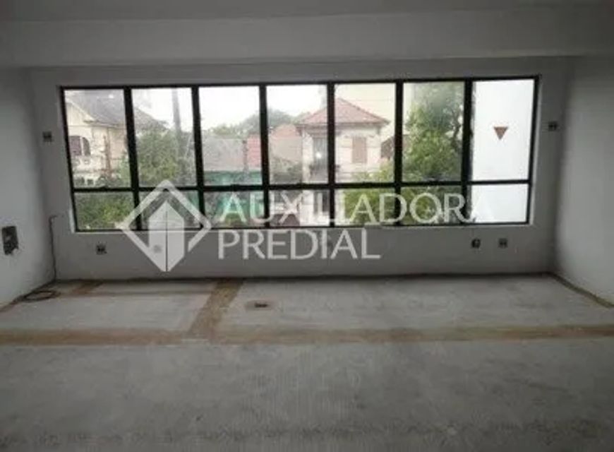Edifício à Venda no Bairro Partenon com Área Privativa de 497 m²