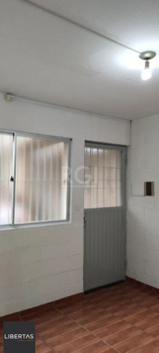 Apartamento 2 dormitórios à venda Rubem Berta Porto Alegre/RS