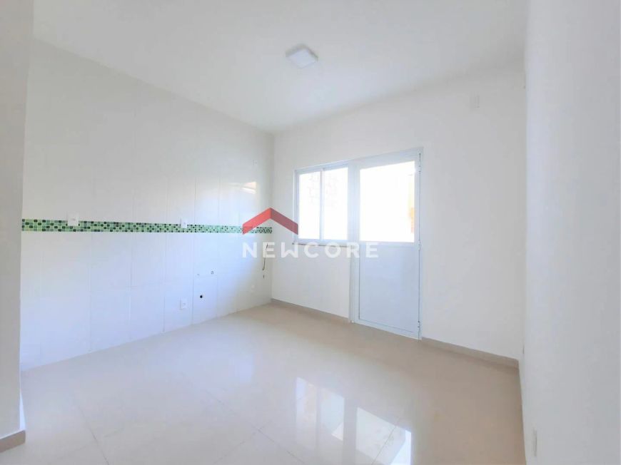 Casa em Rua Raffaele Nigro - Hípica - Porto Alegre/RS