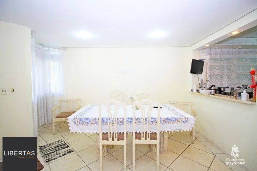 Casa para Venda - 130m², 3 dormitórios, sendo 1 suites, 4 vagas - Sarandi