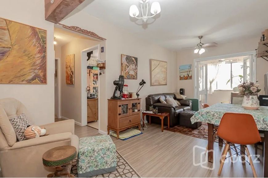 Apartamento em Cristal com 67 m² , 2 quarto(s) , 1 vaga(s).