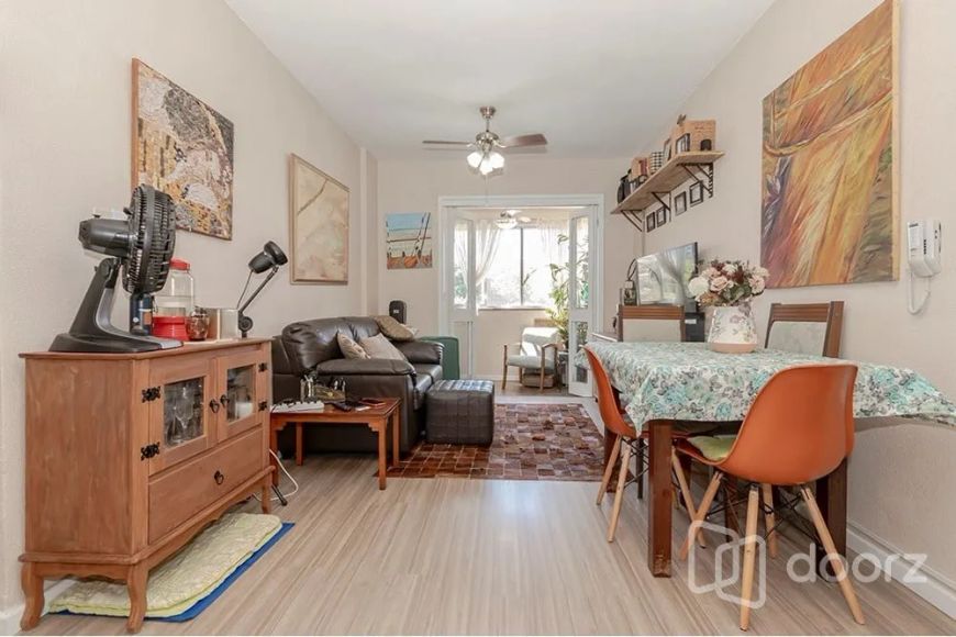 Apartamento em Cristal com 67 m² , 2 quarto(s) , 1 vaga(s).