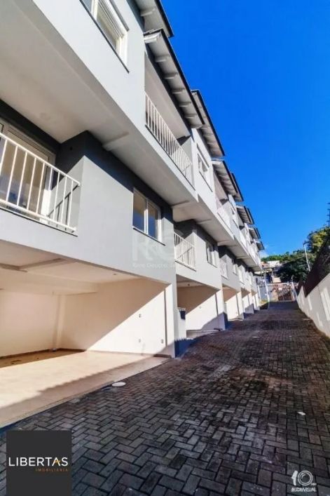 Casa Condominio para Venda - 115m², 2 dormitórios, sendo 1 suites, 2 vagas - Vil
