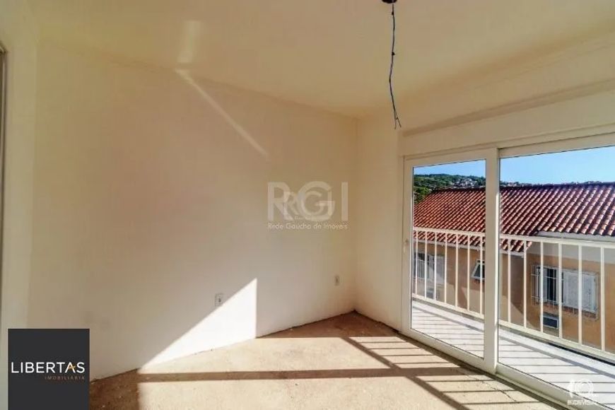 Casa Condominio para Venda - 115m², 2 dormitórios, sendo 1 suites, 2 vagas - Vil