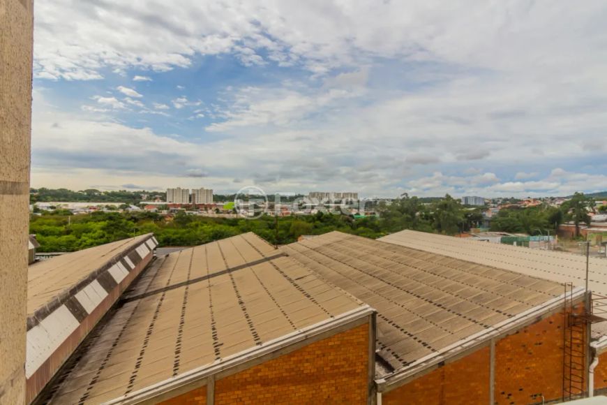 Apartamento à venda Rua Engenheiro Sadi Castro, Sarandi - Porto Alegre