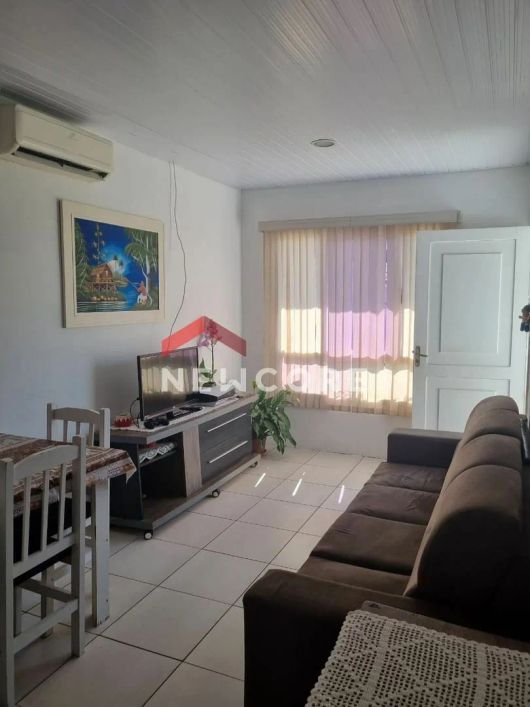 Casa de condomínio em Estrada Costa Gama - Restinga - Porto Alegre/RS