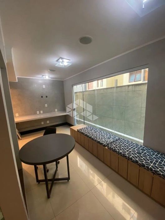 Sala/Conjunto em Menino Deus