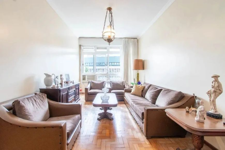 Apartamento 03 dormitórios Frente a URFRGS