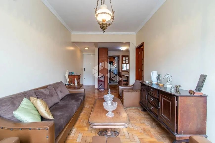 Apartamento 03 dormitórios Frente a URFRGS