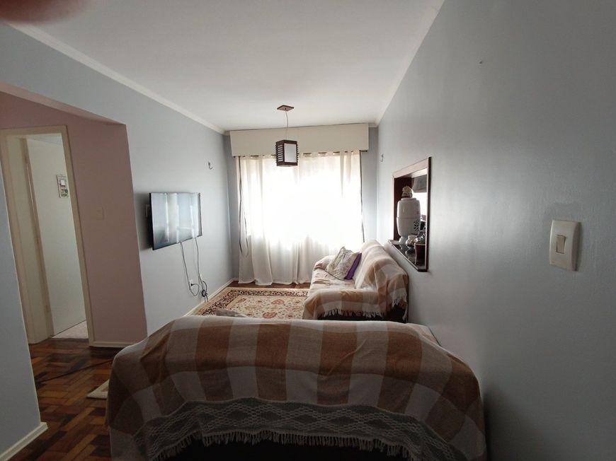 Apartamento à venda no Jardim Leopoldina com 58 m² e 2 dormitórios/quartos disponíveis.