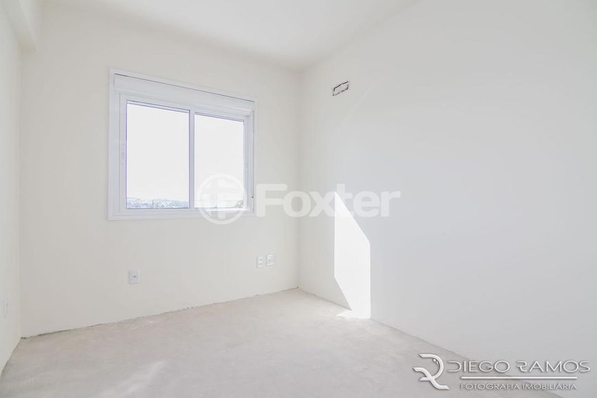 Apartamento à venda Avenida Eduardo Prado, Cavalhada - Porto Alegre