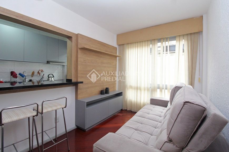 Apartamento para venda possui 62 metros quadrados com 2 quartos em Bela Vista - Porto Alegre - RS