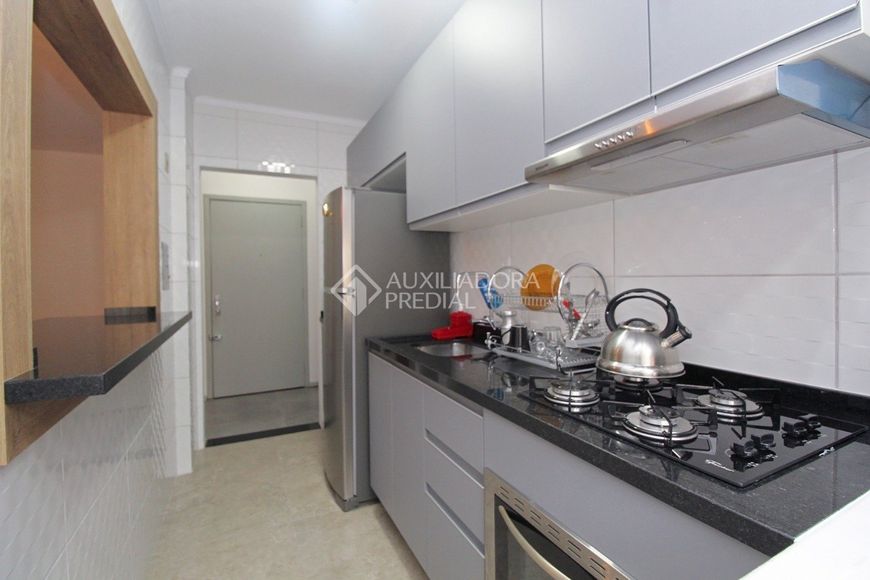 Apartamento para venda possui 62 metros quadrados com 2 quartos em Bela Vista - Porto Alegre - RS