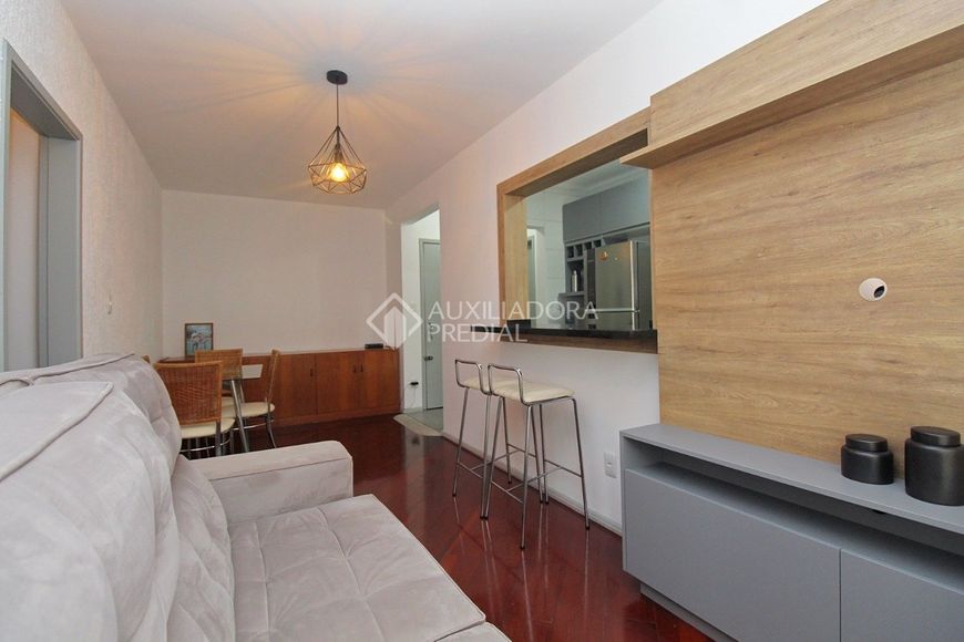 Apartamento para venda possui 62 metros quadrados com 2 quartos em Bela Vista - Porto Alegre - RS