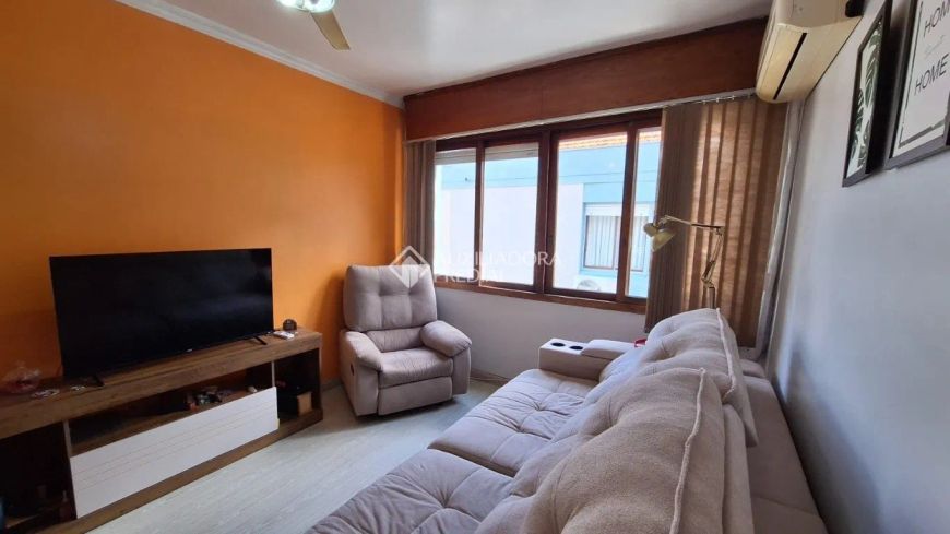 Apartamento com 2 Dormitórios Garagem Coberta