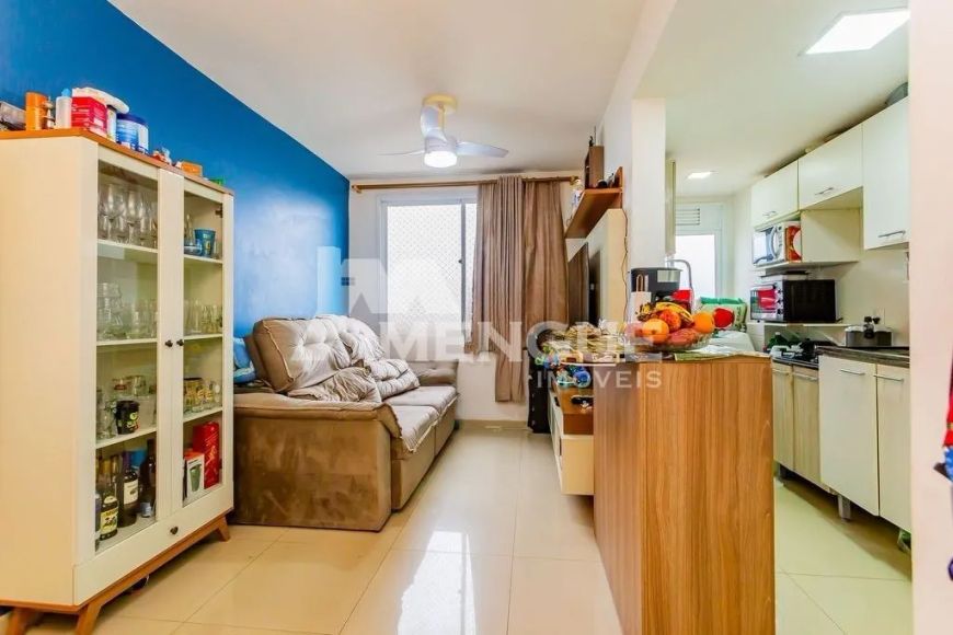 Apartamento com 2 dormitórios e 1 vaga à venda no bairro Sarandi em Porto Alegre com 49m² por R$ 260