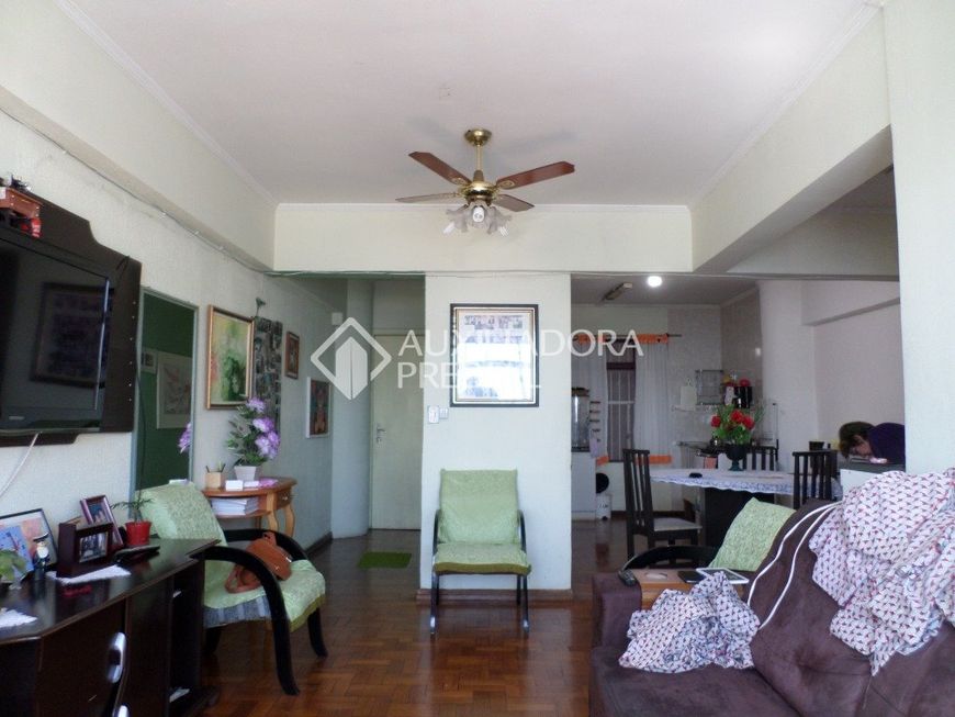 Apartamento à venda no Centro Histórico - 82 m² com 2 dormitórios/quartos disponíveis.