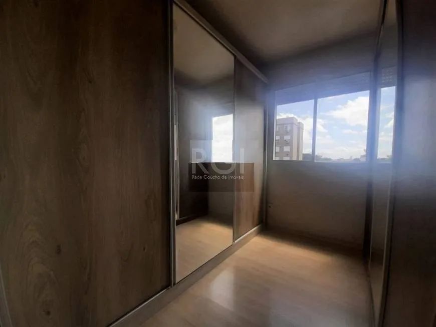 Apartamento 3 dormitórios, sendo 1 suíte, 67 m² privativos, living para 2 ambientes com sacada, cozi