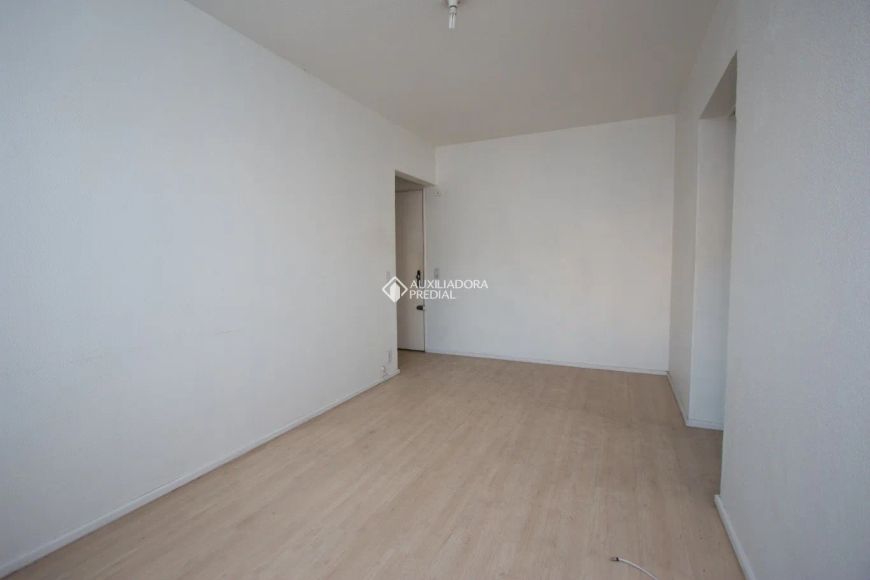 Apartamento à venda no bairro Partenon com 58 m² e 2 dormitórios/quartos disponíveis