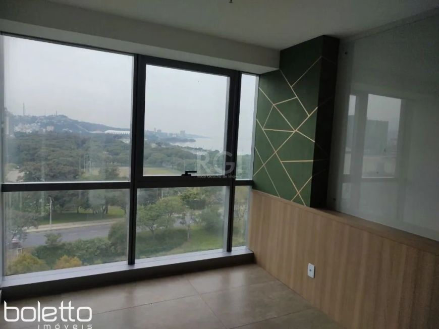 Sala Comercial Mobiliada - Bairro Praia de Belas por R$638.495,00