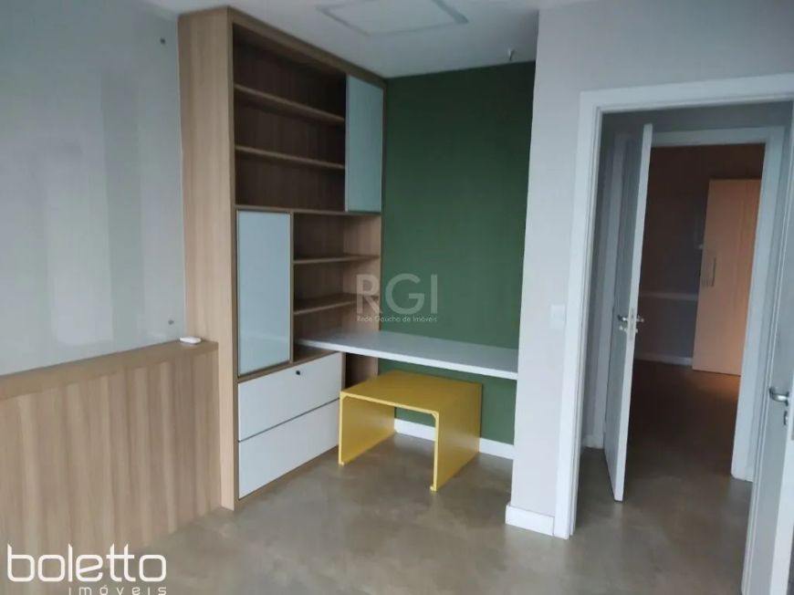 Sala Comercial Mobiliada - Bairro Praia de Belas por R$638.495,00