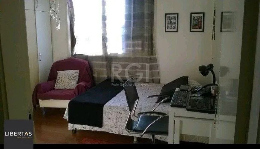 Apartamento para Venda - 63.71m², 2 dormitórios, 1 vaga - Partenon
