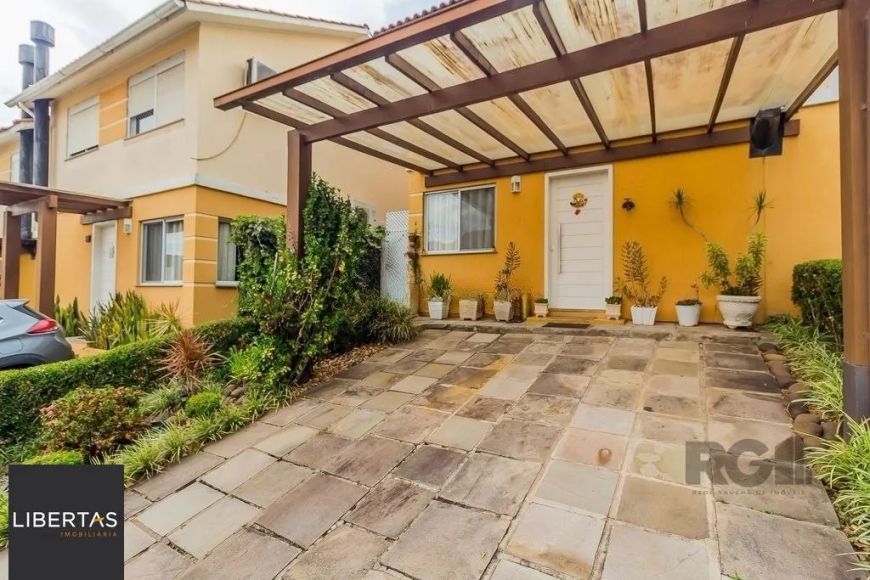Casa Condominio para Venda - 197m², 3 dormitórios, sendo 1 suíte, 2 vagas - Alto