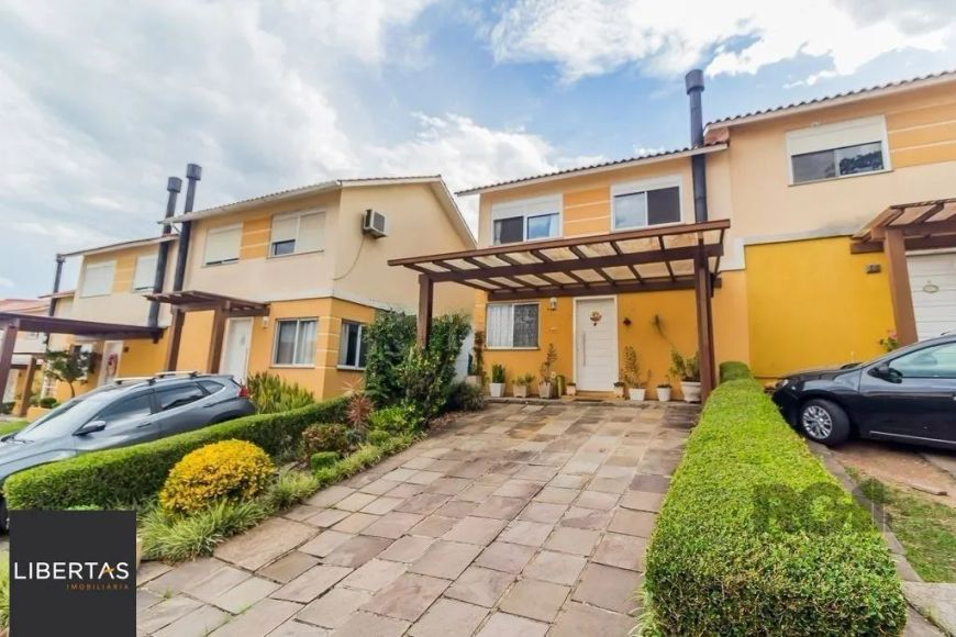 Casa Condominio para Venda - 197m², 3 dormitórios, sendo 1 suíte, 2 vagas - Alto