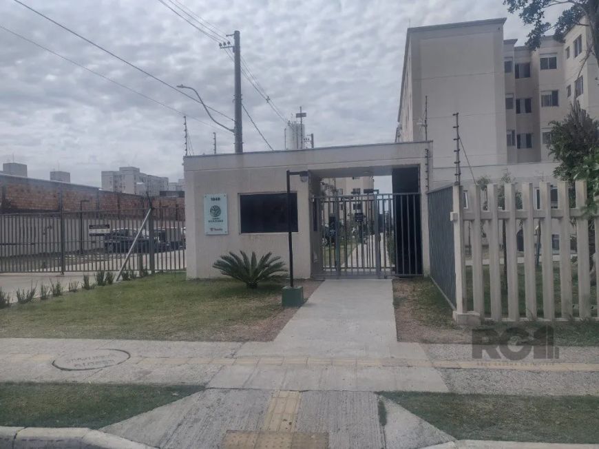 Ótimo apartamento no Condomínio Jardim Boulevard, no Sarandi, de 2 dormitórios, com 41m² privativos,