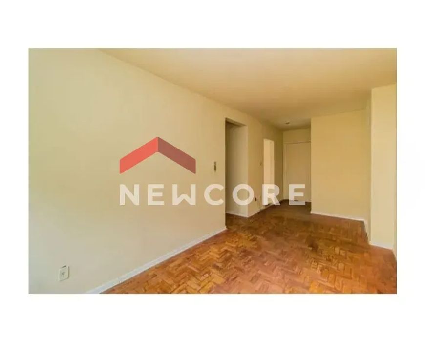 Apartamento em Rua Orlando Aita - Jardim Leopoldina - Porto Alegre/RS