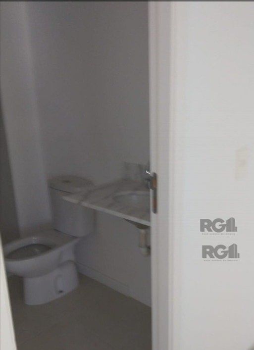 Apartamento à venda no Jardim Carvalho com 70m² e 3 dormitórios/quartos disponíveis.