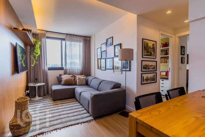 Imóvel para venda com 58 m² com 2 quartos no Bairro Azenha - Porto Alegre - RS