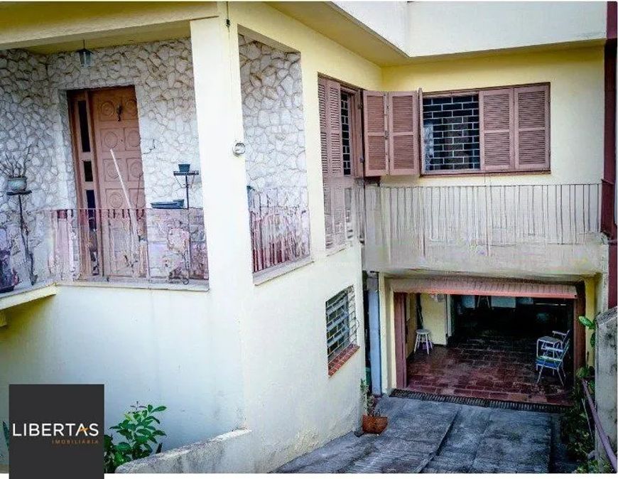 Casa 4 dormitórios à venda Chácara das Pedras Porto Alegre/RS