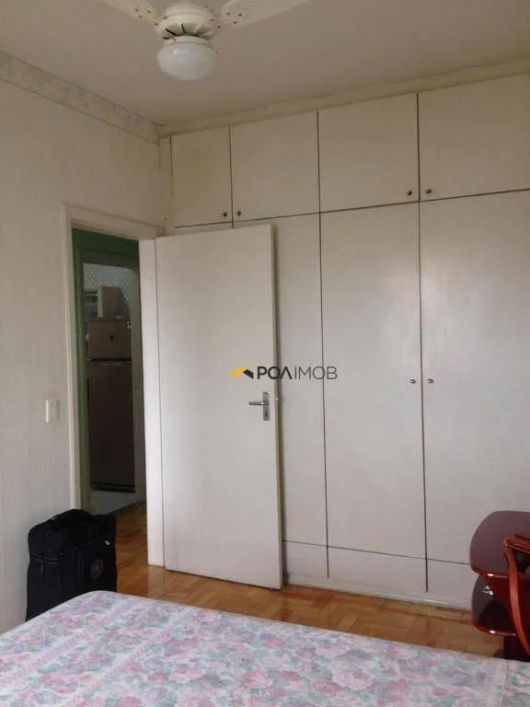 Apartamento com 2 dormitórios à venda, 63 m² por R$ 350.000,00 - Centro - Porto Alegre/RS