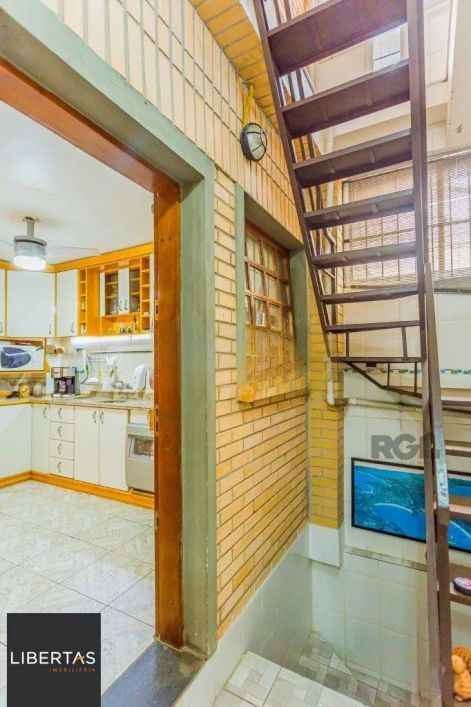 Casa 3 dormitórios à venda Jardim Itu Porto Alegre/RS